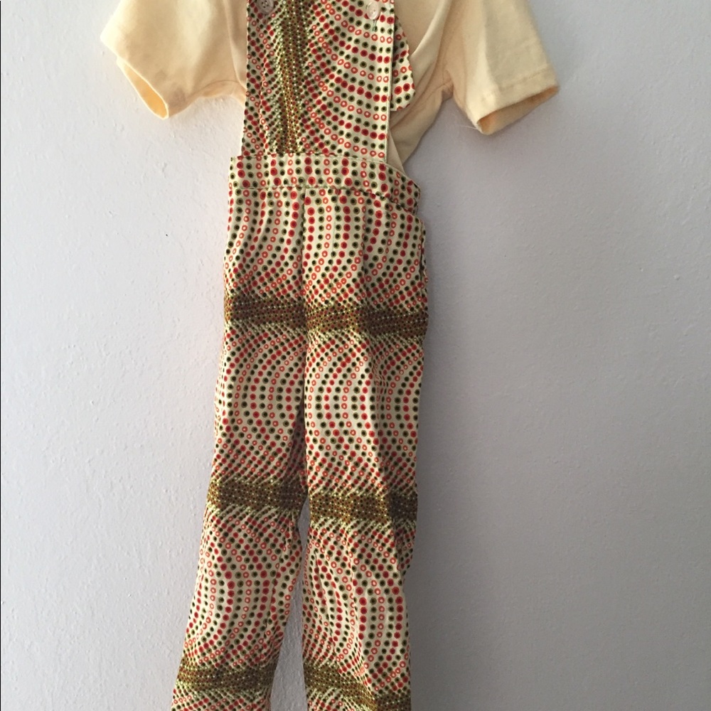 Kids clothes